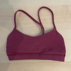 lululemon Flow Y Bra Nulu - size 4 - magenta / pink